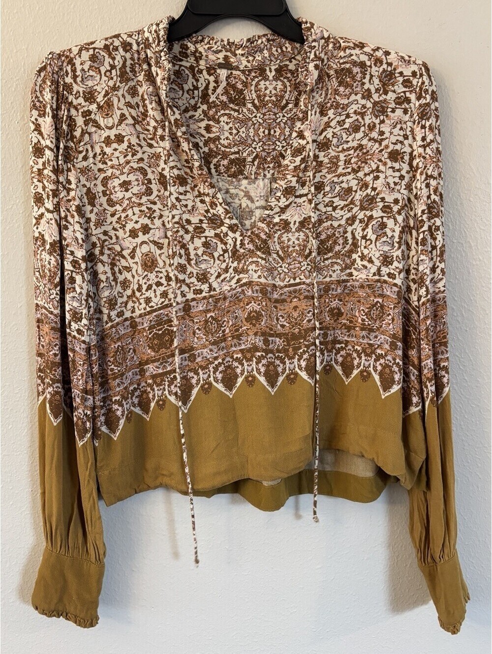 Free People Women’s Yellow&Brown Floral Long Sleeve Button Sleeve Blouse Medium